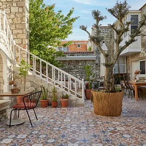 Hotel Morisi Avlu