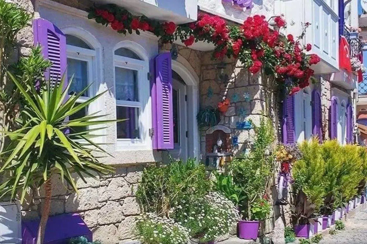 Ciftekuyu Hotel Alacati